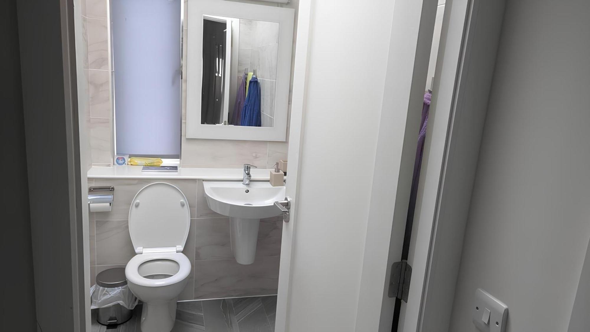 דבלין New House, Private Rooms In A Peaceful Neighborhood מראה חיצוני תמונה